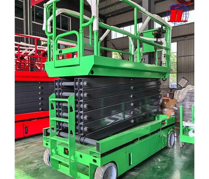 Mobile scissor lift